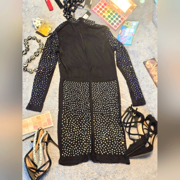 Black long sleeve mesh with shining diamonds all over size Medium - Picture 5 of 8